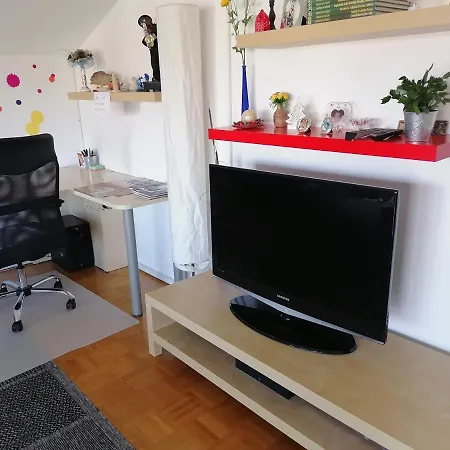 At Marian's Place * Spuhlja