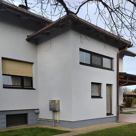 Apartment At Marian's Place Spuhlja