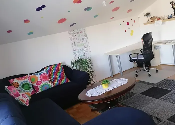 At Marian's Place Апартаменты *