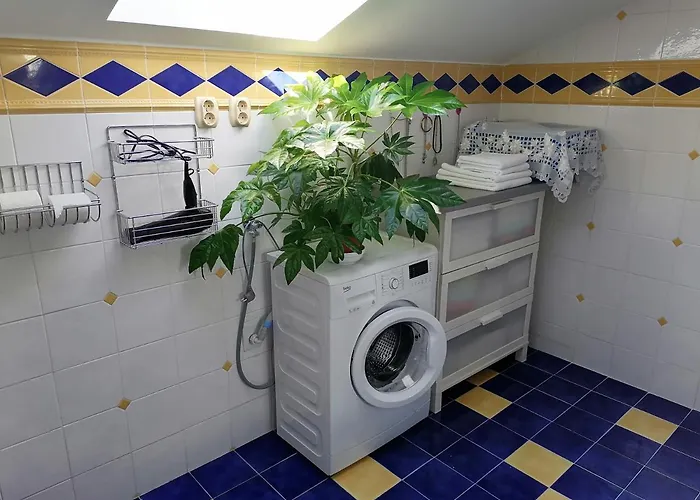 Апартаменты At Marian's Place Spuhlja