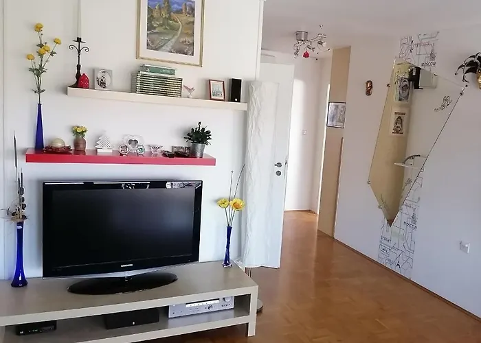 At Marian's Place Spuhlja