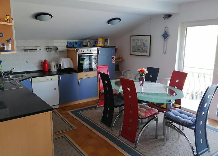 At Marian's Place Апартаменты