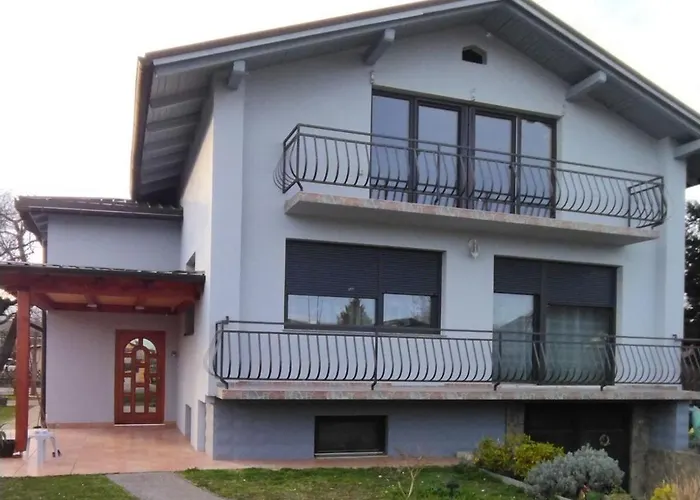 At Marian's Place 아파트